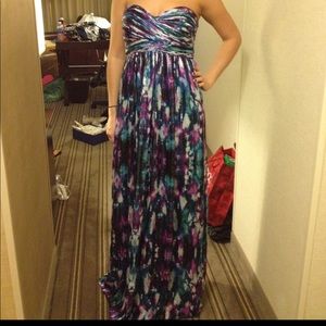 Laundry by Shelli Segal Designer Gown